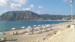 agios stephanos beach